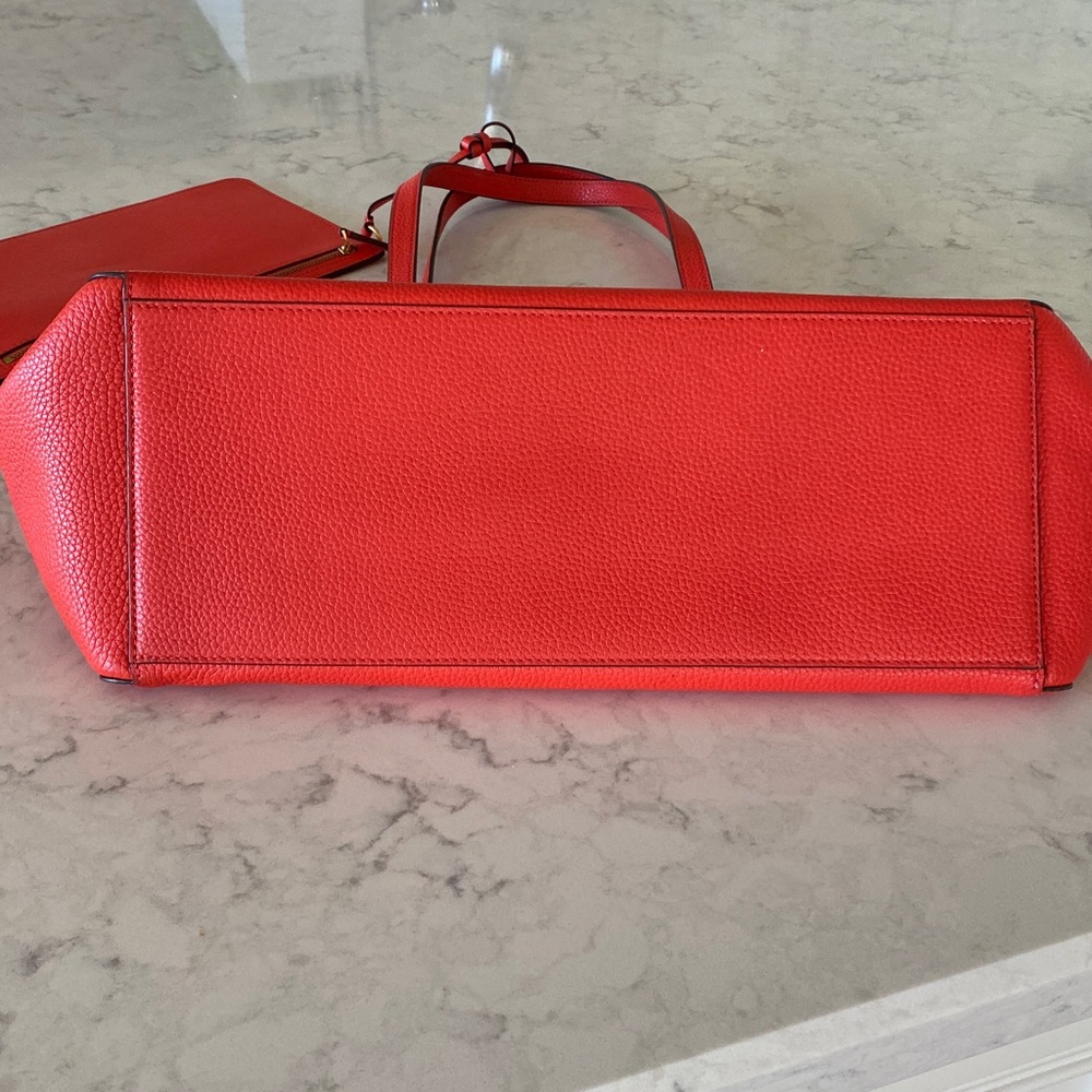 Tory Burch Blake Tote Red/Orange - Picture 8 of 11